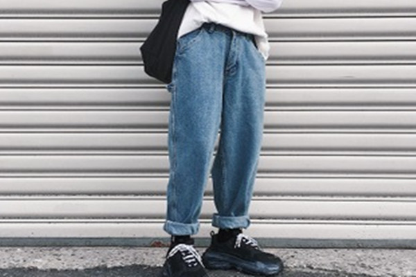 直筒牛仔褲是老爹褲嗎 直筒牛仔褲的優(yōu)點(diǎn) 直筒牛仔褲是老爹褲嗎 直筒牛仔褲的優(yōu)點(diǎn)