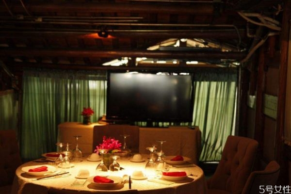 情侶約會(huì)可以去那里 情侶約會(huì)去那里好 情侶約會(huì)可以去那里 情侶約會(huì)去那里好