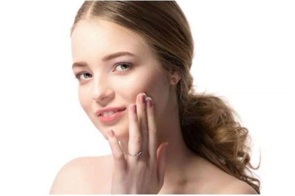 護(hù)膚品為什么不能混搭 不能混搭的護(hù)膚品有哪些 護(hù)膚品為什么不能混搭 不能混搭的護(hù)膚品有哪些