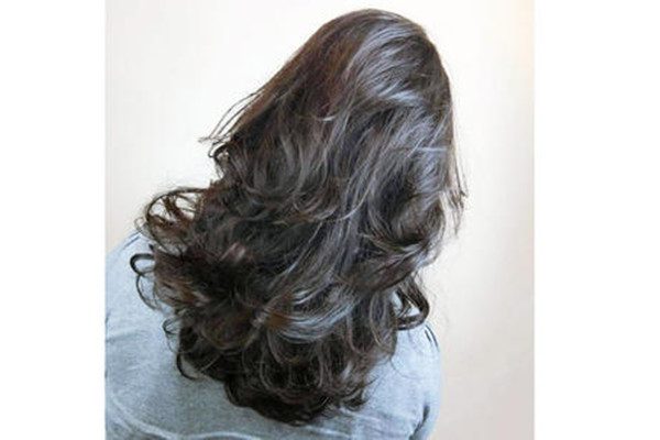 空氣燙適合什么臉型 空氣燙能用吹風(fēng)機吹嗎