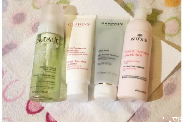 florae蜂蜜潔面凝露溫和嗎 florae蜂蜜潔面凝露好用嗎