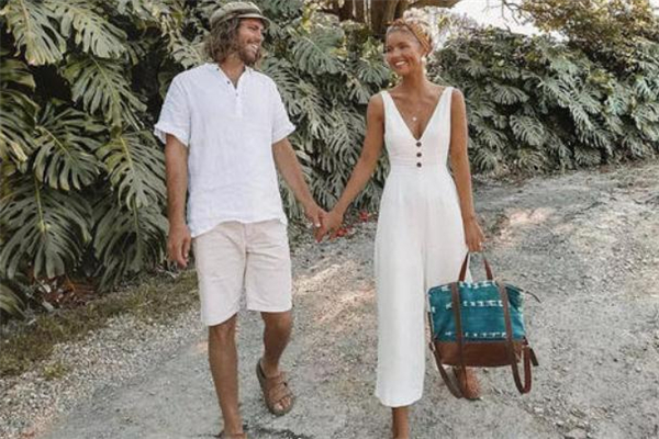 暗戀的人加微信后怎么聊天 怎么和暗戀的女生聊天 暗戀的人加微信后怎么聊天 怎么和暗戀的女生聊天