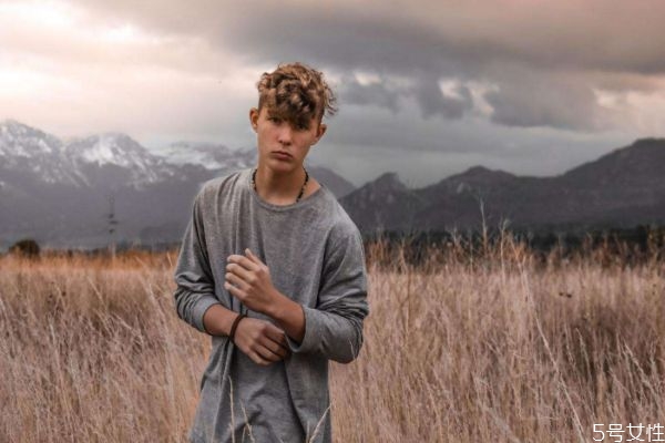 大齡剩男快速脫單的方法 大齡剩男怎么快速脫單 大齡剩男快速脫單的方法 大齡剩男怎么快速脫單