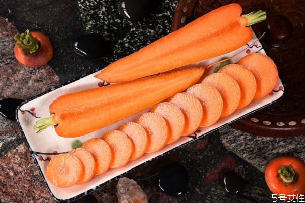 胡蘿卜和什么不能一起吃 胡蘿卜的做法大全 胡蘿卜和什么不能一起吃 胡蘿卜的做法大全