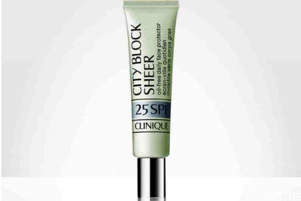 不化妝是否需要隔離 不化妝的人需要用隔離霜嗎 不化妝是否需要隔離 不化妝的人需要用隔離霜嗎