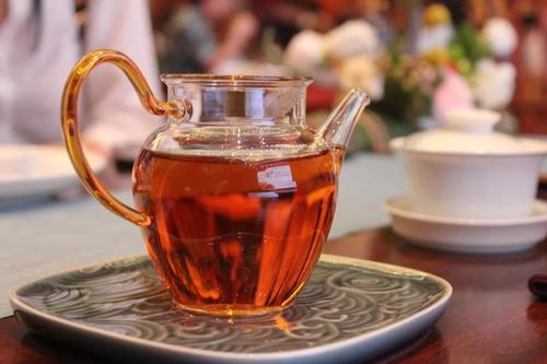 六堡茶為什么有倉(cāng)味 六堡茶的倉(cāng)味怎么去掉