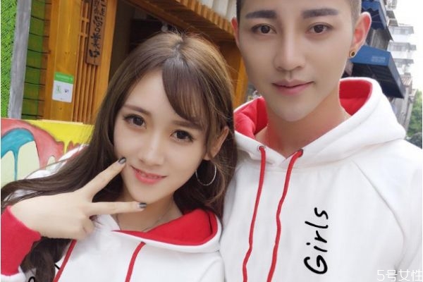 情侶之間的小習慣 情侶之間怎么增進愛情