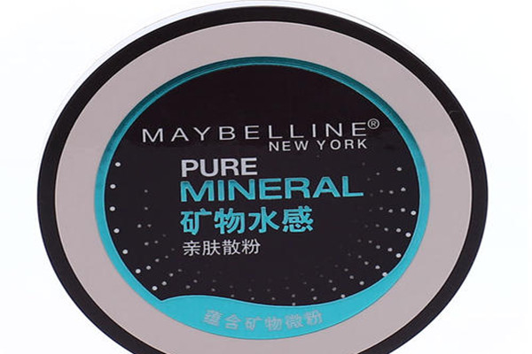 美寶蓮礦物散粉的使用技巧 美寶蓮礦物散粉介紹 美寶蓮礦物散粉的使用技巧 美寶蓮礦物散粉介紹