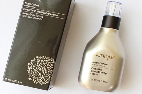 茱莉蔻臻萃活顏瑩潤乳液好用嗎 茱莉蔻臻萃活顏瑩潤乳液成分 茱莉蔻臻萃活顏瑩潤乳液好用嗎 茱莉蔻臻萃活顏瑩潤乳液成分