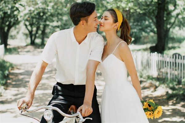 夢(mèng)見異地戀男友出軌了怎么辦 夢(mèng)見異地戀男友出軌處理方法