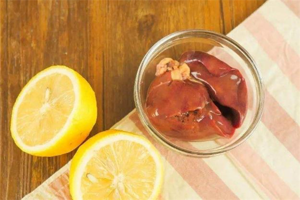 雞肝可以經(jīng)常吃嗎 雞肝和豬肝哪個(gè)好 雞肝可以經(jīng)常吃嗎 雞肝和豬肝哪個(gè)好