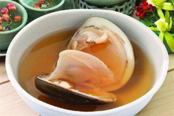 海蚌怎么清洗 海蚌和河蚌有什么區(qū)別 海蚌怎么清洗 海蚌和河蚌有什么區(qū)別