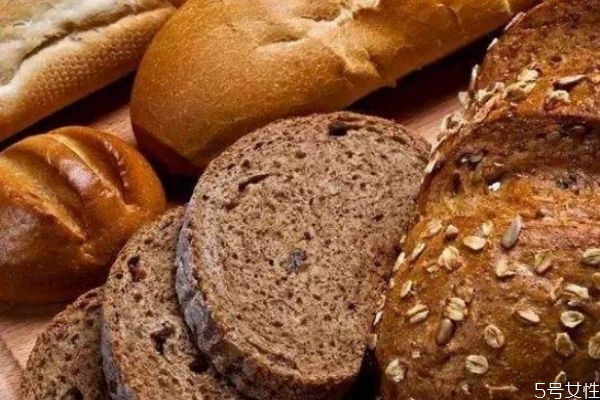減肥吃面包會(huì)長(zhǎng)胖嗎 減肥正確吃面包的技巧 減肥吃面包會(huì)長(zhǎng)胖嗎 減肥正確吃面包的技巧