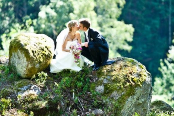 挽回老公最有效的話 老公出軌傻女人的做法 挽回老公最有效的話 老公出軌傻女人的做法