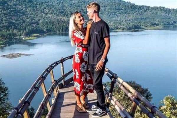 姐弟戀男的會(huì)后悔嗎 姐弟戀男人喜歡女人什么 姐弟戀男的會(huì)后悔嗎 姐弟戀男人喜歡女人什么