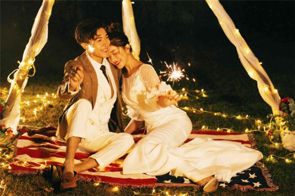 網(wǎng)戀分手了怎么走出來(lái) 網(wǎng)戀分手了還能做朋友嗎 網(wǎng)戀分手了怎么走出來(lái) 網(wǎng)戀分手了還能做朋友嗎