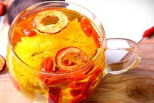 菊花山楂茶的功效 菊花山楂茶不能與什么同吃 菊花山楂茶的功效 菊花山楂茶不能與什么同吃