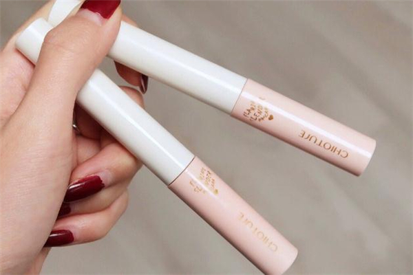 稚優(yōu)泉睫毛膏多少錢 稚優(yōu)泉睫毛膏能用多長時(shí)間