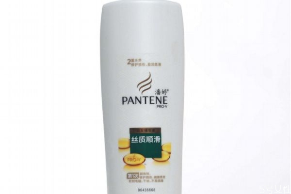 護(hù)發(fā)素要什么時候用 使用護(hù)發(fā)素注意事項(xiàng)