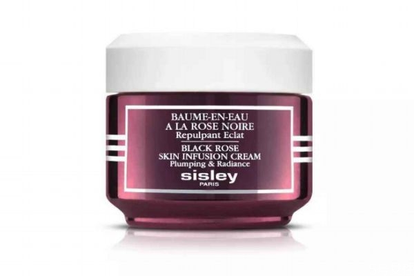 精華和面霜哪個先用 精華和面霜的使用順序 精華和面霜哪個先用 精華和面霜的使用順序