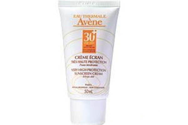 雅漾自然防曬乳適合敏感肌用嗎 雅漾自然防曬乳成分 雅漾自然防曬乳適合敏感肌用嗎 雅漾自然防曬乳成分