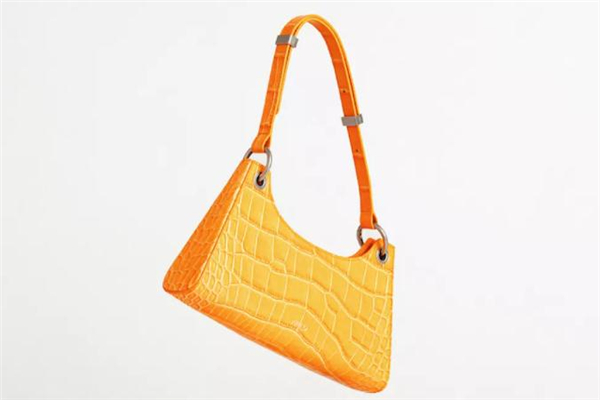 apede mod青蛙包價(jià)格-apede mod腋下包真假 apede mod青蛙包價(jià)格-apede mod腋下包真假