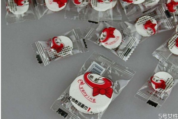 壓縮面膜泡什么補(bǔ)水最好 用壓縮面膜的危害 壓縮面膜泡什么補(bǔ)水最好 用壓縮面膜的危害