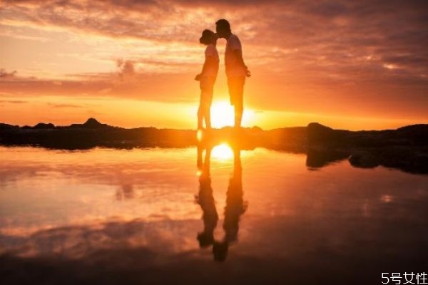 遇到真愛(ài)是什么感覺(jué) 這幾種感覺(jué)說(shuō)明你遇上了對(duì)的人