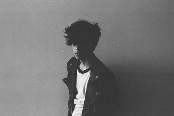 愛得太卑微怎么辦 女生愛得太卑微的表現(xiàn)