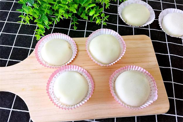 雪媚娘怎么保存不會硬 雪媚娘變硬了還能吃嗎 雪媚娘怎么保存不會硬 雪媚娘變硬了還能吃嗎