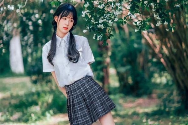 jk裙子的定位線(xiàn)怎么拆 jk裙子怎么清洗