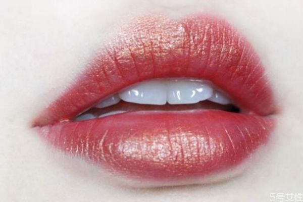 人魚(yú)姬口紅是什么顏色 人魚(yú)姬色口紅適合什么皮膚年齡