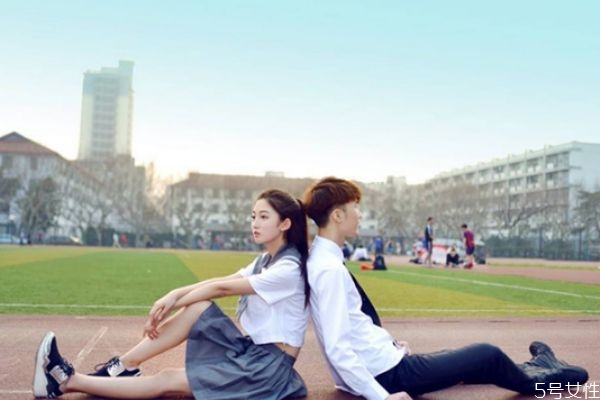 男人堅(jiān)決分手會復(fù)合嗎 男人愿意和初戀復(fù)合嗎