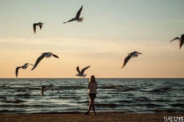 男人是怎么看待初戀的 男人對初戀的真實想法 男人是怎么看待初戀的 男人對初戀的真實想法
