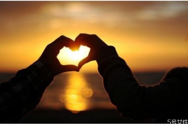 男人不靠譜的8種表現(xiàn) 從細(xì)節(jié)上辨別渣男 男人不靠譜的8種表現(xiàn) 從細(xì)節(jié)上辨別渣男