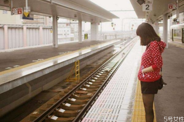 男人玩你最明顯的表現(xiàn) 一個男人吊著你的表現(xiàn) 男人玩你最明顯的表現(xiàn) 一個男人吊著你的表現(xiàn)