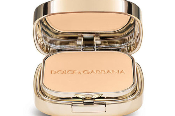 dg無(wú)暇透亮粉底霜粉質(zhì)如何 dg無(wú)暇透亮粉底霜好用嗎