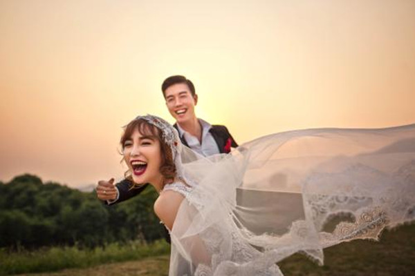 和喜歡的人聊不到一起還能交往嗎 和喜歡的人沒(méi)共同話(huà)題怎么辦