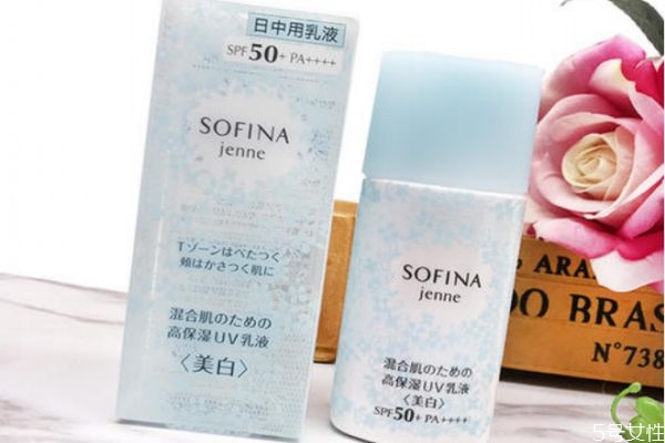 防護(hù)乳和隔離霜的區(qū)別 先用防護(hù)乳還是隔離霜 防護(hù)乳和隔離霜的區(qū)別 先用防護(hù)乳還是隔離霜