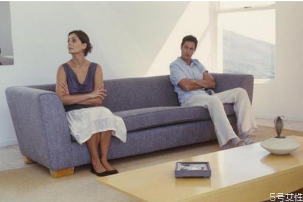 孩子多大離婚傷害最小 為了孩子不離婚對嗎 孩子多大離婚傷害最小 為了孩子不離婚對嗎