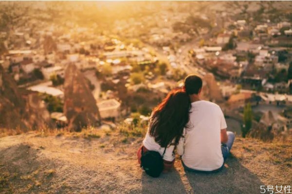 讓愛的人寒心了怎么挽回 如何挽回一個(gè)對(duì)你死心的人 讓愛的人寒心了怎么挽回 如何挽回一個(gè)對(duì)你死心的人