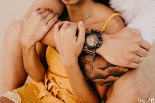 懷疑老公外面有人怎么辦 發(fā)現老公有外遇應該怎么處理