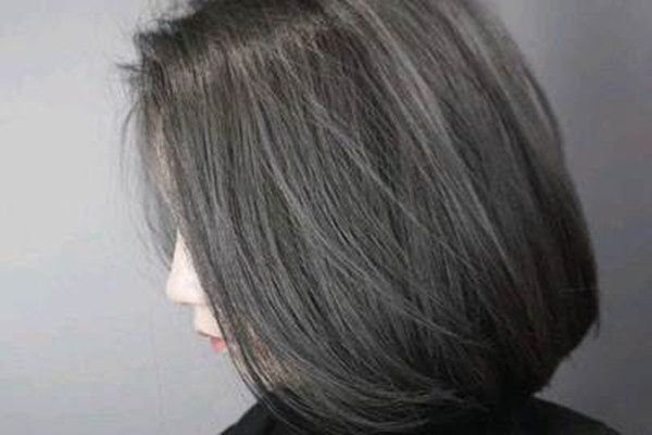 什么發(fā)色低調又高級 低調又高級的發(fā)色推薦