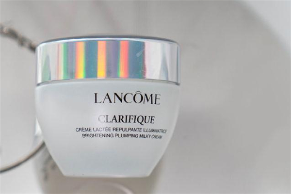 蘭蔻極光5號(hào)霜怎么樣 蘭蔻極光5號(hào)霜好用嗎