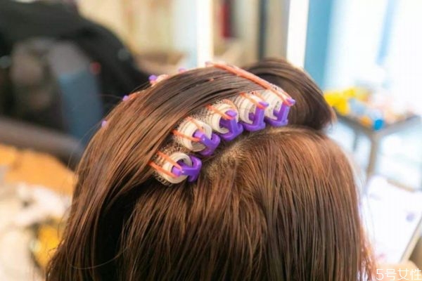 摩根燙藥水是不是快速燙 摩根燙和錫紙燙的區(qū)別 摩根燙藥水是不是快速燙 摩根燙和錫紙燙的區(qū)別