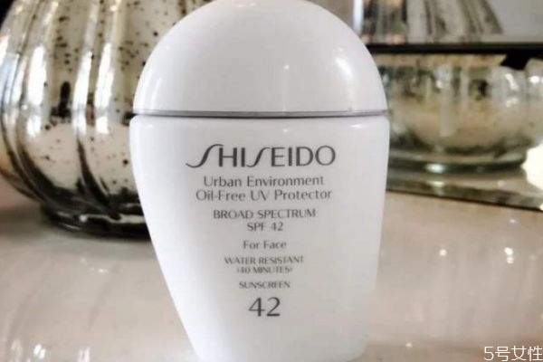 資生堂防曬白瓶適合敏感肌嗎 資生堂小白瓶?jī)和梢杂脝?><p><strong>資生堂防曬白瓶適合敏感肌嗎 資生堂小白瓶?jī)和梢杂脝?/strong></p></a></li> 	     </ul>
		</div>
	   <div   id=