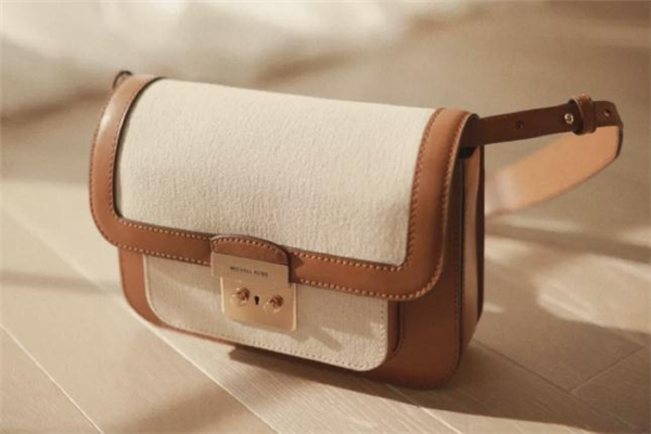 mk包包有盒子嗎 mk包包專柜款和奧萊款區(qū)別 mk包包有盒子嗎 mk包包專柜款和奧萊款區(qū)別