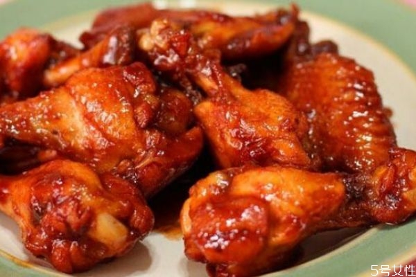 雞翅的營(yíng)養(yǎng)價(jià)值 雞翅的選購(gòu)方法