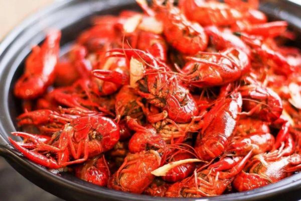 小龍蝦的熱量有多少 吃小龍蝦會(huì)長胖嗎 小龍蝦的熱量有多少 吃小龍蝦會(huì)長胖嗎