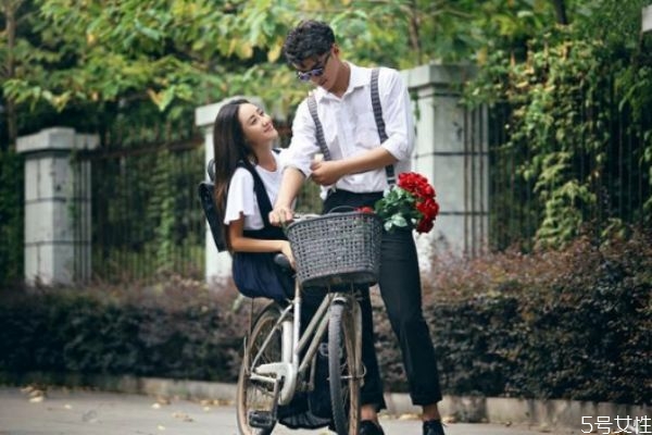 男生想分手的表現有哪些 這些征兆說明男人想徹底分手